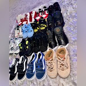 ❌Sold❌‼️Toddler Retro Jordans, Dunks, Vans, & New Balance Sneakers‼️